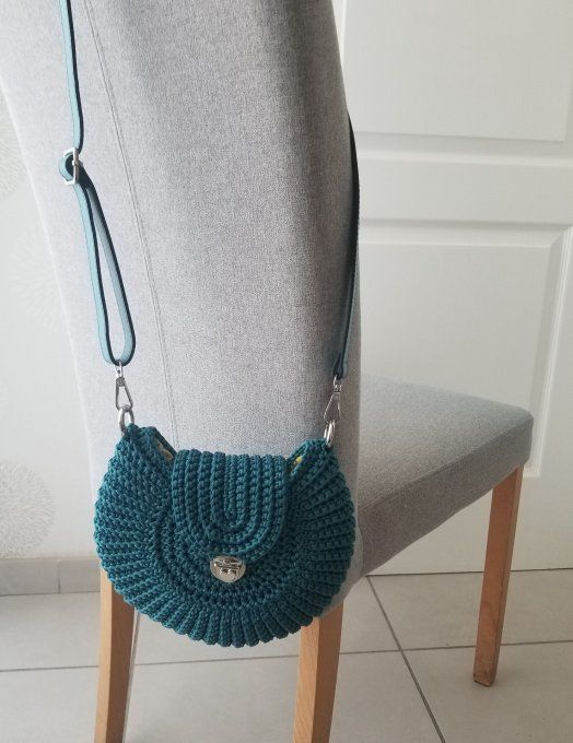 Sac bandoulière BLEU CANARD au crochet 