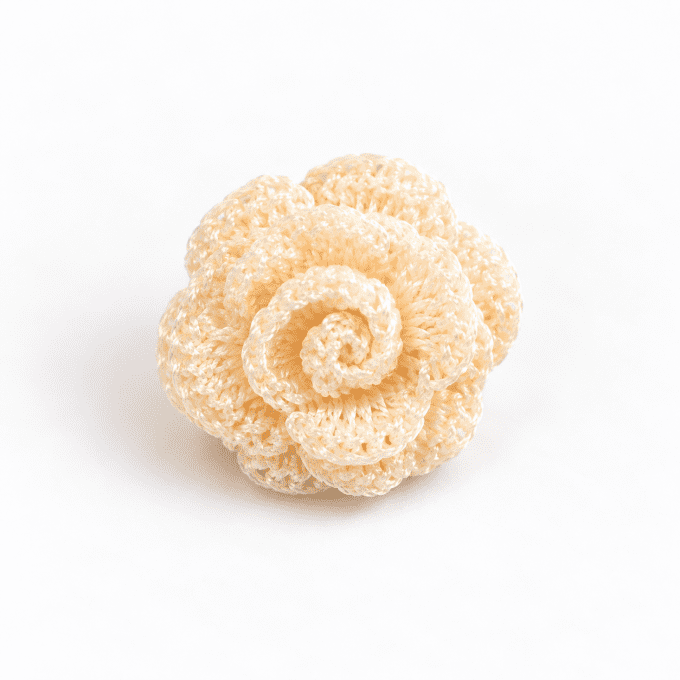 Bague fleur au crochet NUDE (saumon clair)
