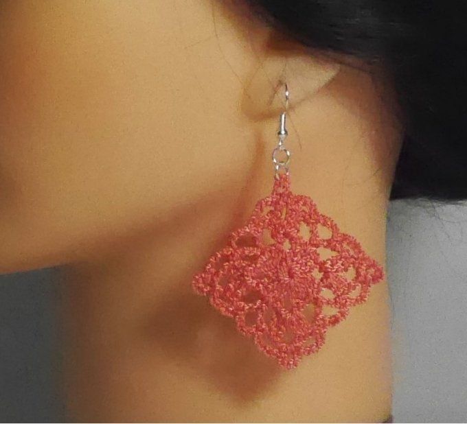 Boucles d'oreilles CORAIL au crochet