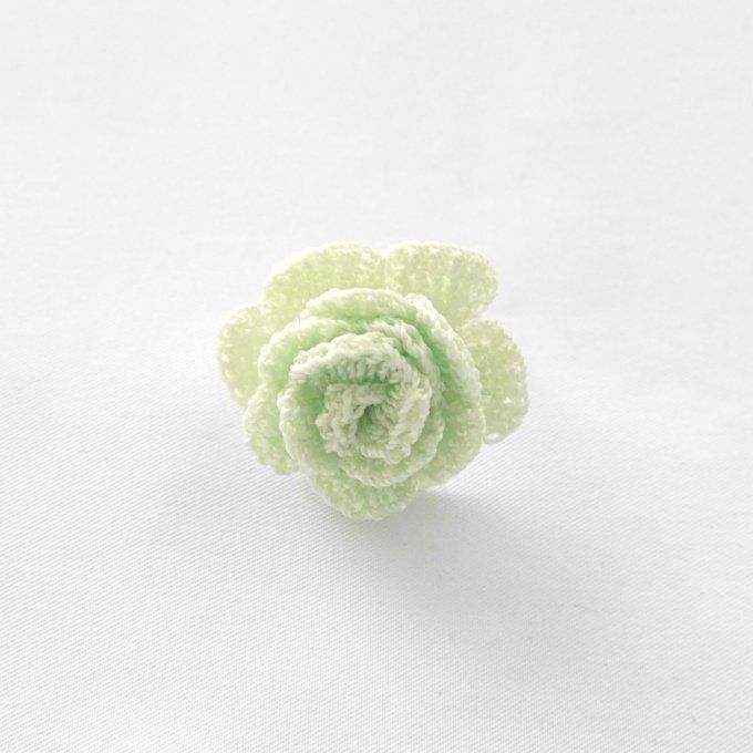 Bague réglable VERT pistache au crochet