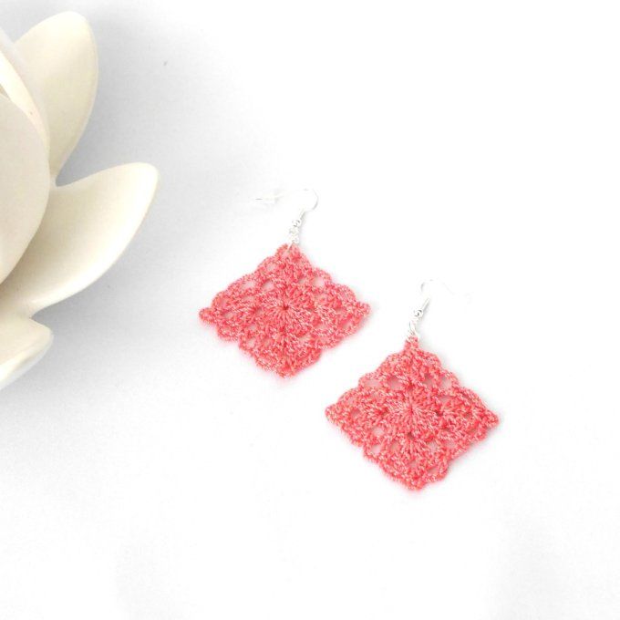 Boucles d'oreilles CORAIL au crochet