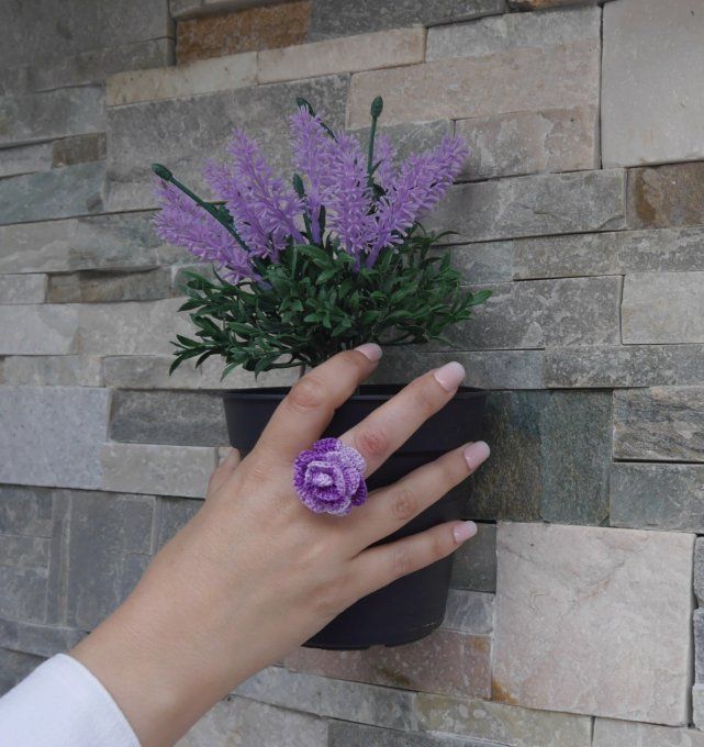 Bague MAUVE au crochet