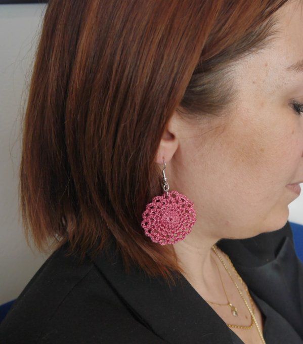 Boucles d'oreilles VIEUX ROSE au crochet
