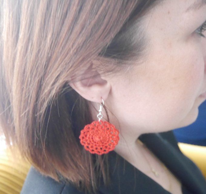 Boucles d'oreilles ORANGE foncé  au crochet