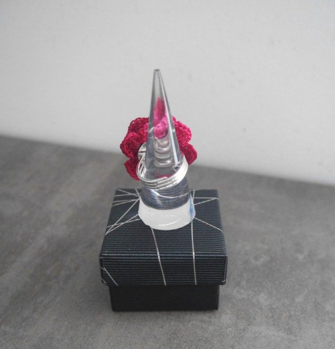 Bague FUCHSIA au crochet 
