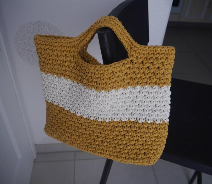 Sac au crochet coloris ECRU et MOUTARDE