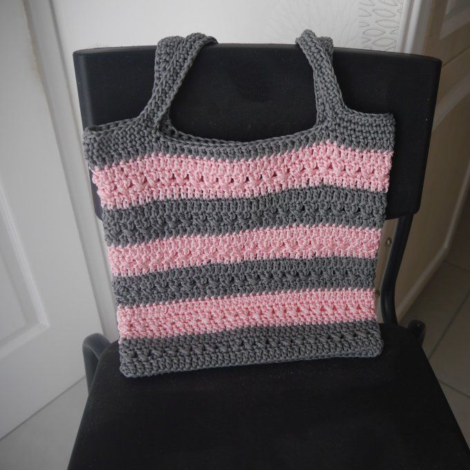 Sac au crochet gris foncé / rose clair (style tote bag) 